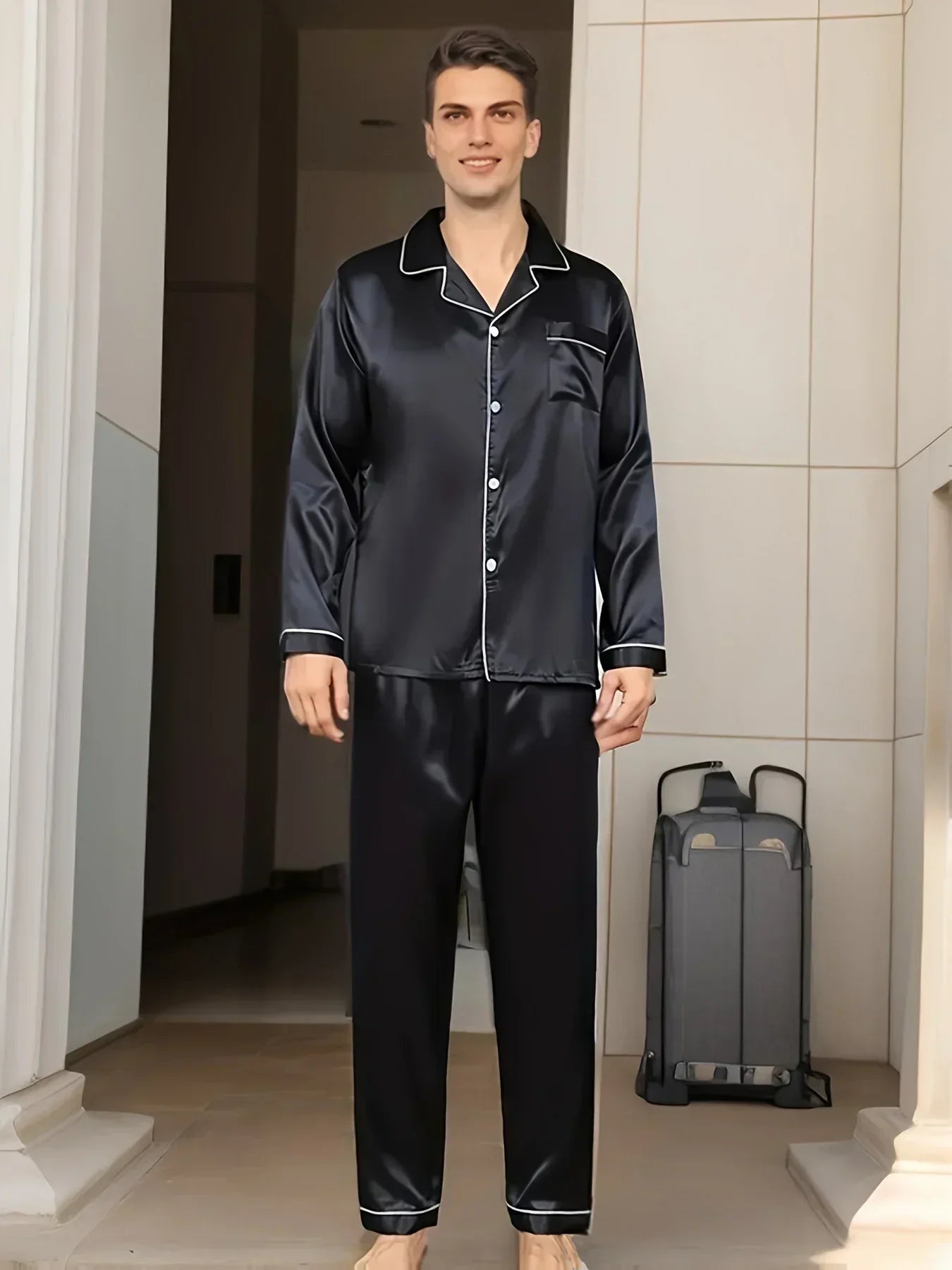 LUXOR - Schwarzes Seiden-Pyjama-Set für Herren, stilvoll und bequem