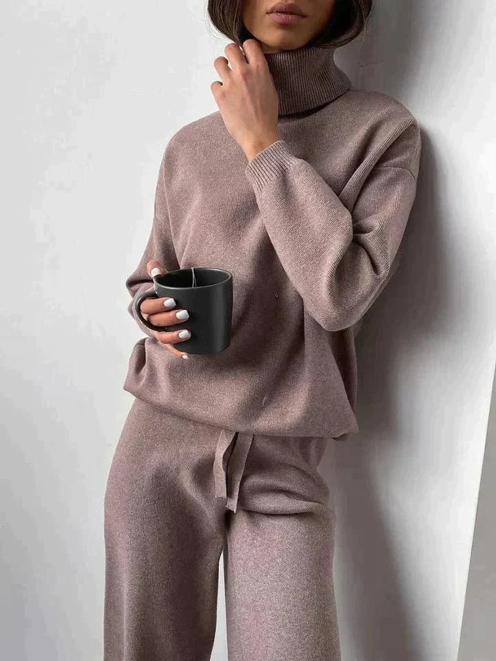 Damenset Brauner Pullover und Hose Casual