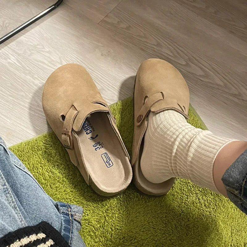 LIVIA - Bequeme orthopädische Clogs für Damen