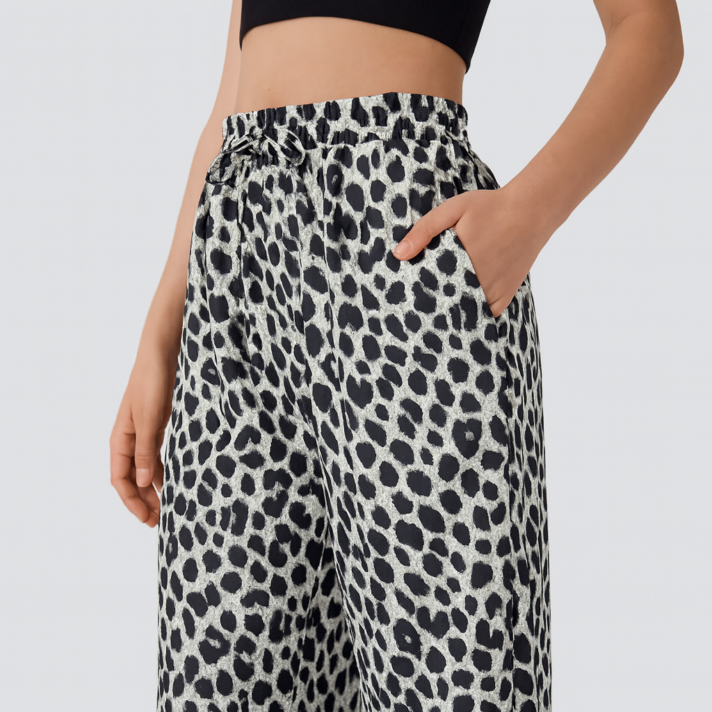 Lisette | Casual Broek Met Hoge Tailleband & Luipaardprint